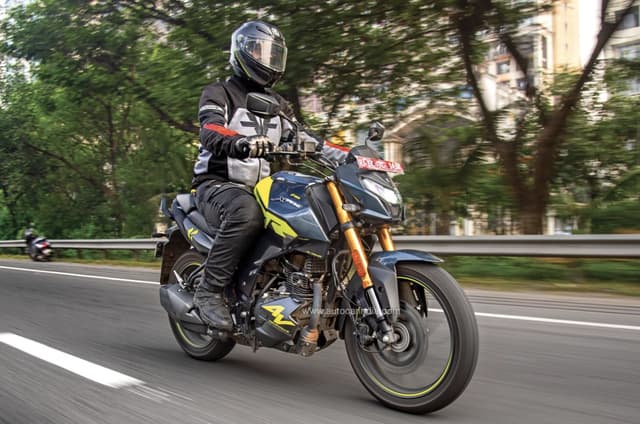 Hero Xtreme 160R 4V road test, review